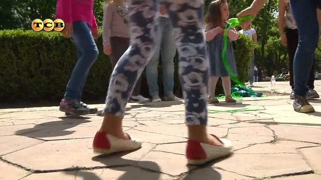 Игры со скакалкой. Мамина школа. ТСВ смотреть онлайн