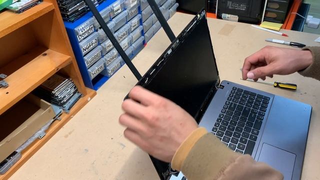 ASUS F550C SCREEN REPLACEMENT | REPAIR смотреть онлайн