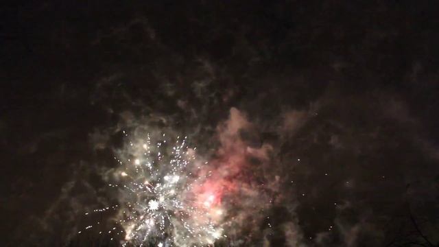 Новогодний салют в Сестрорецке 2013 смотреть онлайн