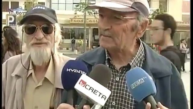 Man doing animal noises in TV show смотреть онлайн