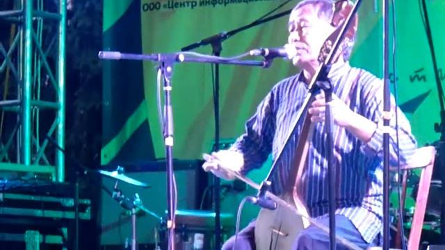 Потомственный тувинский шаман Николай Ооржак на "Крутушке-2014" смотреть онлайн