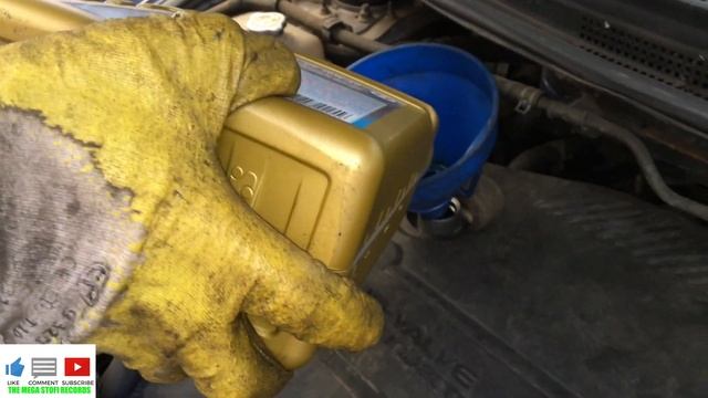 Mazda MPV Oil Change - Mazda MPV Ölwechsel - Mazda MPV Diesel