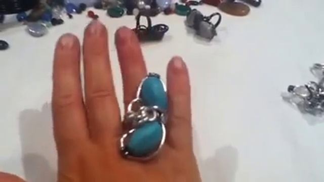 Материал который я использую для своих работ смотреть онлайн