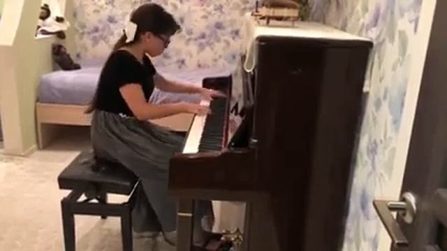 Возная София - Этюд К.Черни Op.740 №12