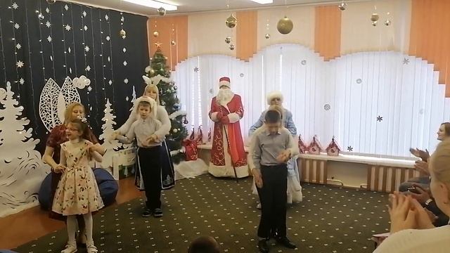 Новогоднее представление "Морозко" смотреть онлайн