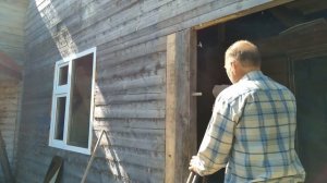 Что делать если проём больше чем дверь?