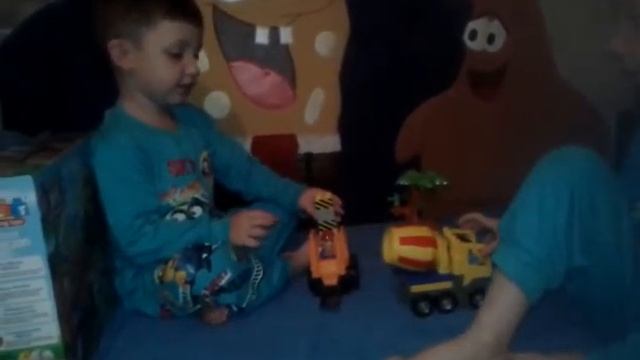 Новый конструктор Лего Duplo. Строительная площадка. смотреть онлайн