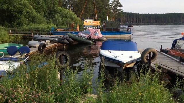 Всей семьёй в загородном клубе Villa Bogema смотреть онлайн