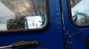 Т - 40. ВСТАВЛЯЮ СТЕКЛА,  как ставить резиновый клин.