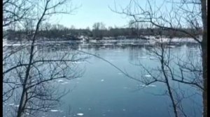 Капелька я, капелька ты,                      Знаю, сольёмся мы вновь