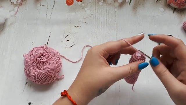 Хрюшка вязаная крючком. Мастер класс. Часть 3/ручки и ножки. смотреть онлайн