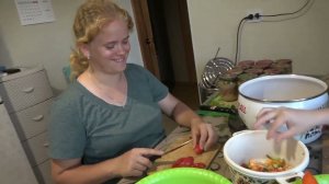 ДЕВЧОНКИ ЗАНИМАЮТСЯ ЗАГОТОВКАМИ. НА 1 СЕНТЯБРЯ ДАРИНА БУДЕТ ОДНА. 27.08.23.