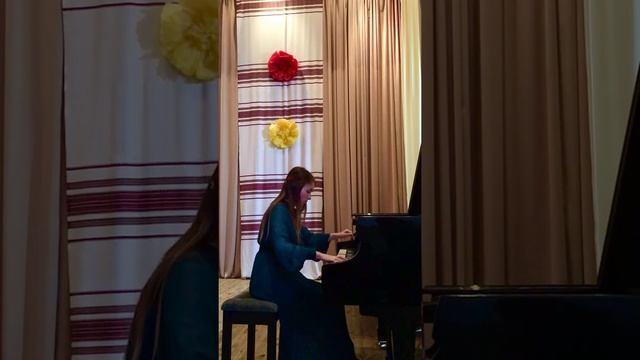 О. Респиги ‘Ноктюрн’, И. Альбенис ‘Гранада’, Ф. Шопен ‘Вариации на немецкую тему’ E - dur смотреть онлайн