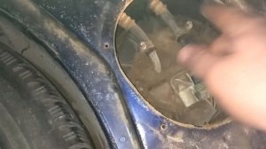 снятие бензобака опель омега б
