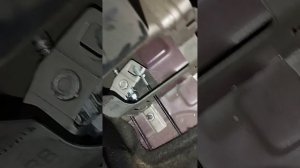 Регулировка натяжения троса ручника. Солярис