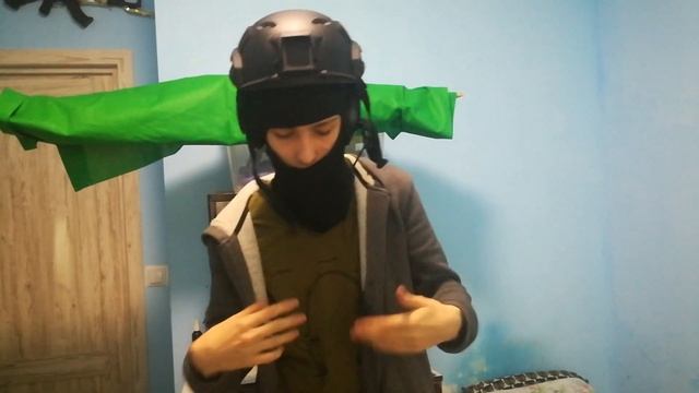 Оружее/Вещи из фильмов. Хижина в лесу - Гарнитура HS M137V смотреть онлайн