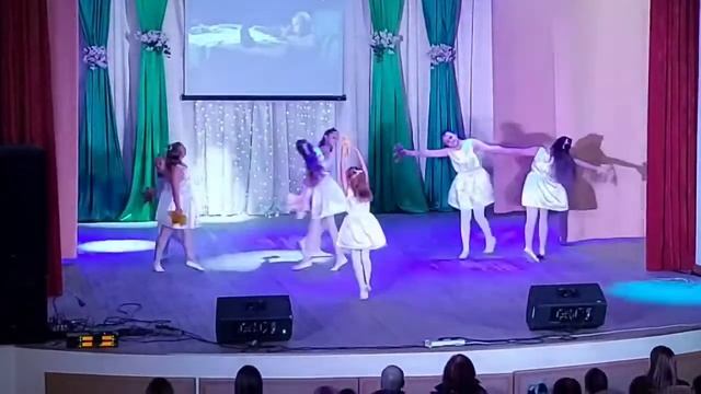 Танец-снится сон /День матери смотреть онлайн