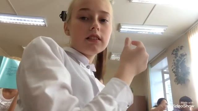 Vlog | ШКОЛА ГОРИТ! СПАСАЕМСЯ! смотреть онлайн