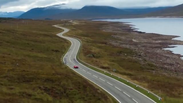 Автомобль Джеймса Бонда смотреть онлайн