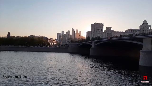 Первые Любера, субкультура и рэкет смотреть онлайн