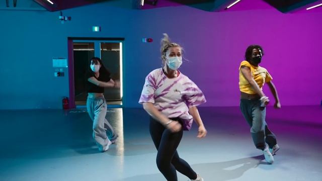Cardi B - Up / Amy Park Choreography смотреть онлайн