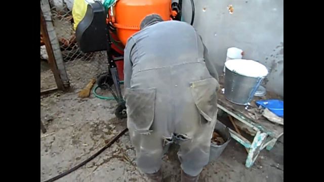 Управляемся утром \Телки пьют молоко \Газон подстригли смотреть онлайн