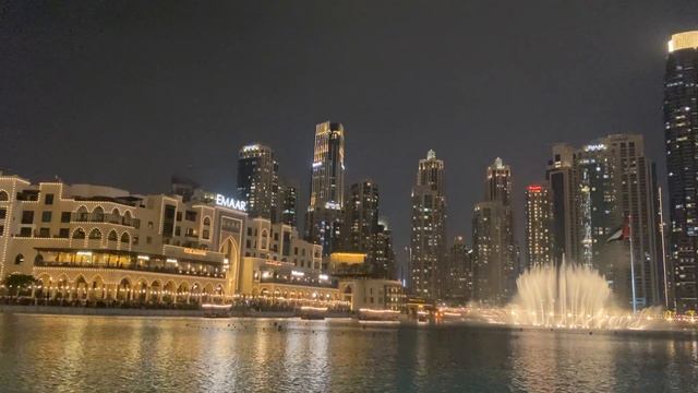Дубай. Танцующие фонтаны! Шедевр человеческого творения! смотреть онлайн