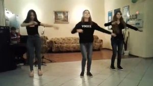 Лёгкий танец под песню папито