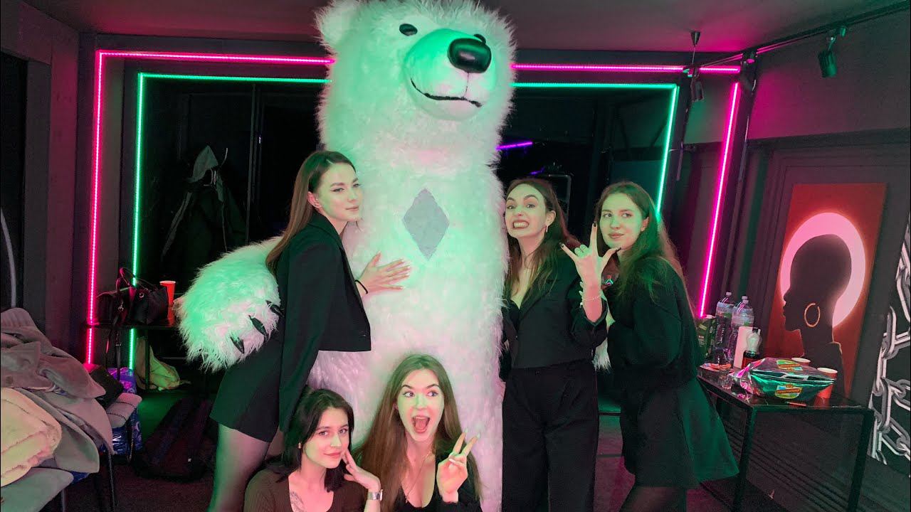 Поздравление с дымком #афганка #вечеринка #тренды #сюрприз смотреть онлайн