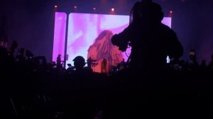 Miley Cyrus - Nothing Breaks Like a Heart LIVE | Orange Warsaw Festival 01.06.19