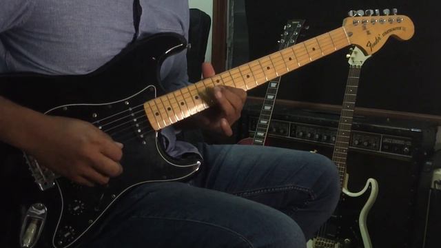 Fender ST72-55 MIJ 1985 смотреть онлайн