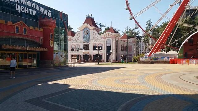 Парк Горького и огромное колесо обозрения !! Прогуляемся )) Харьков/Kharkov Ukraine смотреть онлайн