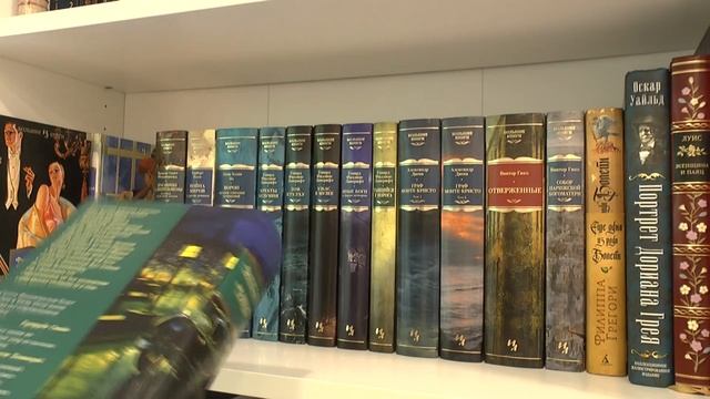 50 КНИГ || КОЛЛЕКЦИЯ: ИНОСТРАНКА БОЛЬШИЕ КНИГИ смотреть онлайн
