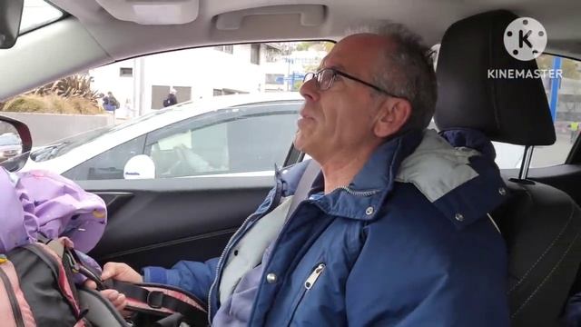 ПРОТИВНО СМОТРЕТЬ: ЭКС МУЖ ОРЕТ ОБЗЫВАЕТСЯ И ПОКАЗЫВАЕТ СРЕДНИЙ ПАЛЕЦ В МОРСКОМ ПОРТУ смотреть онлайн