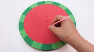 Интересное видео о том, как сделать нарезку арбуза из кинетического песка ASMR