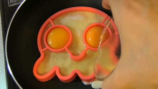 Octopus Egg Mold Kitchen Gadget смотреть онлайн