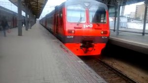 Электропоезд ЭД4М-0214 Киевский вокзал Москвы 5.06.2016