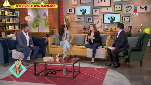 Alicia Machado: Trump, la muerte de su padre, su nuevo libro y más | De Primera Mano смотреть онлайн