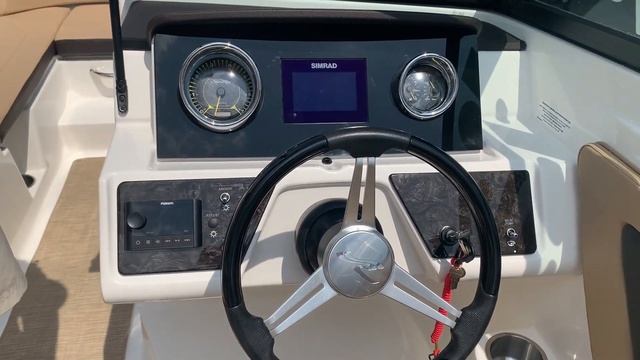 2019 Sea Ray SPX 210 Outboard Boat For Sale at MarineMax Ship Bottom, NJ смотреть онлайн