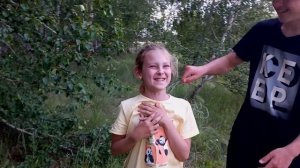 НЕ ответишь - Наказание ЩЕКОТКА!!!/Щекотка челлендж с вопросами 4 серия/Катомишка челлендж