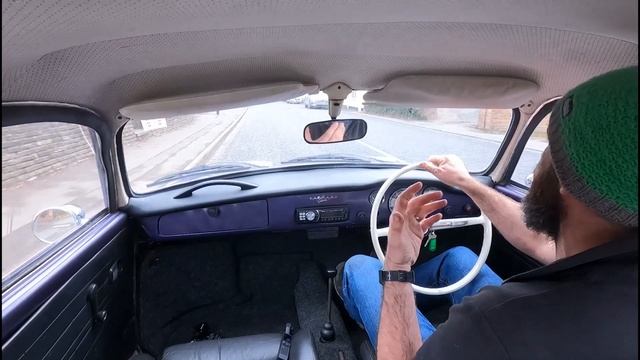 1970 VW Karmann Ghia - Mechanical Review смотреть онлайн