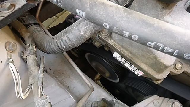 Toyota Yaris 2004 1.0 1SZFE engine noise part2 смотреть онлайн