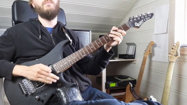 FRETLESS GUITAR vs FRETTED GUITAR! | Vigier Guitar Battle!