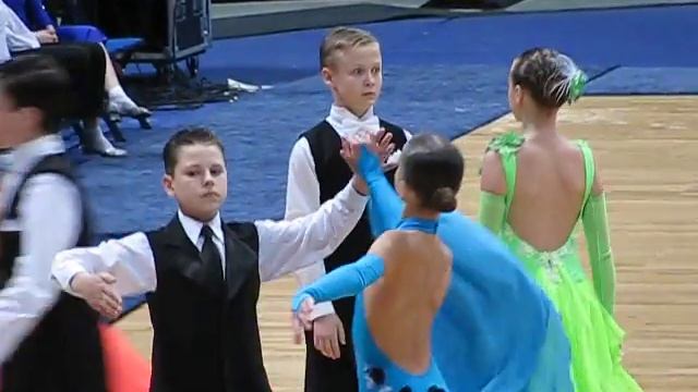 World Open Minsk 2012 Юниоры 1 Е4 St смотреть онлайн