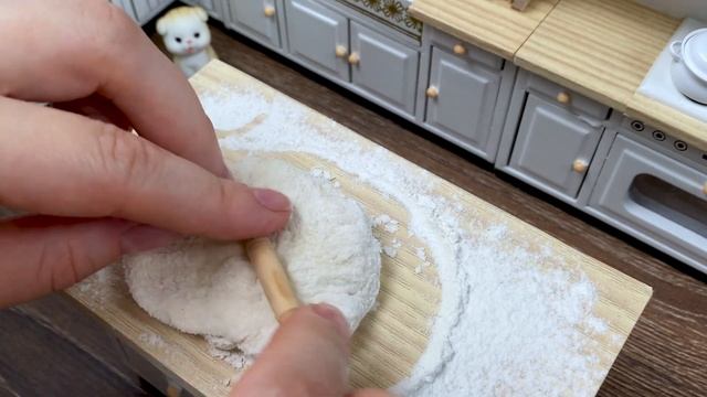 Самый Маленький Хачапури в Мире! Лучший Рецепт Хачапури от Канала Мини Кухня! смотреть онлайн
