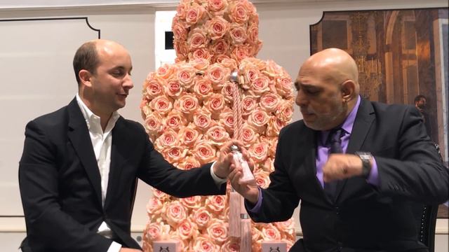 Interview with Nicolas Parat at Bloomingdales NYC for the launch of Parfums de Marly Delina смотреть онлайн