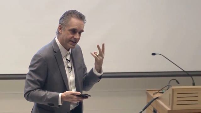 Jordan Peterson explains The 80-20 Rule (Pareto Principle) смотреть онлайн