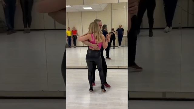 ??❤"Жанна Танцует с Друзьями, в свой День Рождения"❤??.mp4 смотреть онлайн