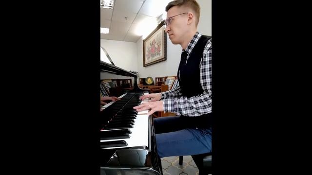 Преподаватель Высшей музыкальной школы Николай Ермаков (г. Наннинь), провинция Гуанси, Китай смотреть онлайн