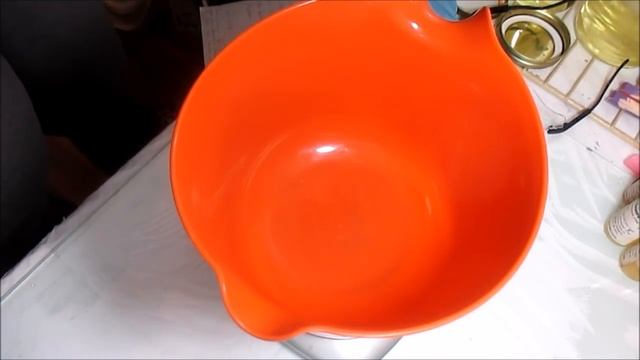 How I Masterbatch My Oils and Lye For Handmade Soap Making смотреть онлайн